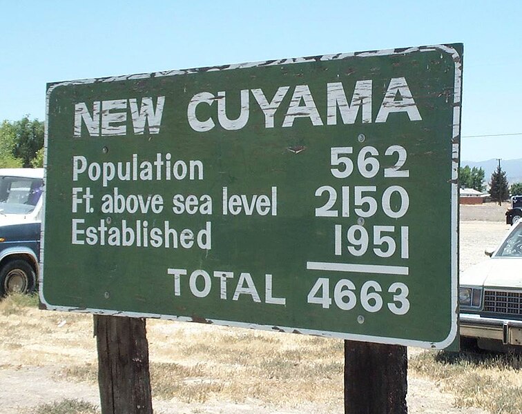 https://commons.wikimedia.org/wiki/File:US-CA,_New_cuyama.jpg